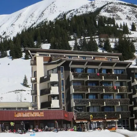 Apartment Renove 4 Pers Au Pied Des Pistes, Proche Commerces, Esf Et Luge - Fr-1-297-117 Auris