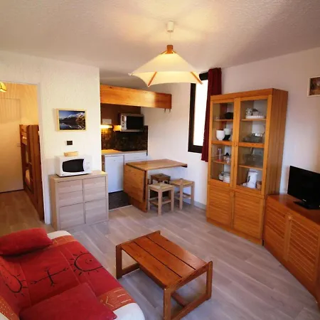 Renove 4 Pers Au Pied Des Pistes, Proche Commerces, Esf Et Luge - Fr-1-297-117 Apartment Auris